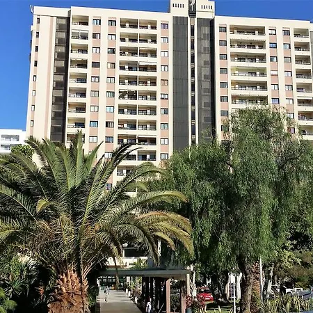 Apartamento Apartment *